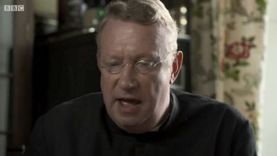 FATHER_BROWN_-_S01E02_mp4_20251003_104227_224.jpg