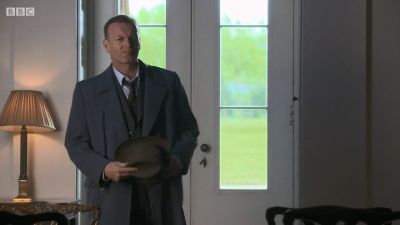 FATHER_BROWN_-_S01E02_mp4_20251003_104520_027.jpg