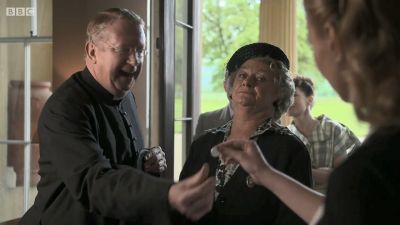 FATHER_BROWN_-_S01E02_mp4_20251003_104722_490.jpg