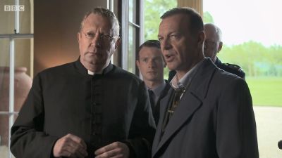 FATHER_BROWN_-_S01E02_mp4_20251003_104803_227.jpg