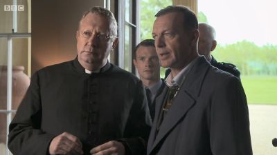 FATHER_BROWN_-_S01E02_mp4_20251003_104803_319.jpg