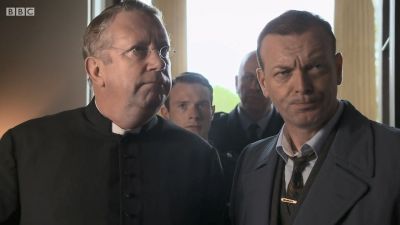 FATHER_BROWN_-_S01E02_mp4_20251003_104822_218.jpg