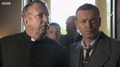 FATHER_BROWN_-_S01E02_mp4_20251003_104824_871.jpg