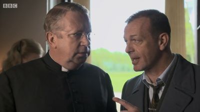 FATHER_BROWN_-_S01E02_mp4_20251003_104850_745.jpg