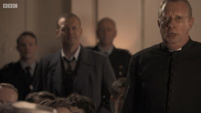 FATHER_BROWN_-_S01E02_mp4_20251003_105048_202.jpg