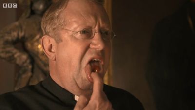 FATHER_BROWN_-_S01E02_mp4_20251003_105109_484.jpg