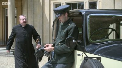 FATHER_BROWN_-_S01E02_mp4_20251003_105127_681.jpg