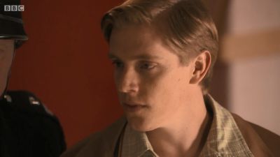 FATHER_BROWN_-_S01E02_mp4_20251003_105233_987.jpg