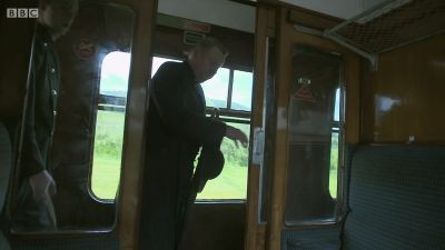 FATHER_BROWN_-_S01E02_mp4_20251003_105410_037.jpg
