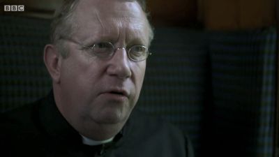 FATHER_BROWN_-_S01E02_mp4_20251003_105527_002.jpg