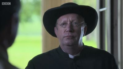 FATHER_BROWN_-_S01E02_mp4_20251003_110607_169.jpg