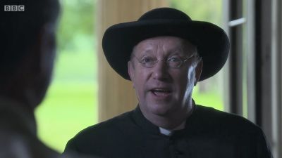 FATHER_BROWN_-_S01E02_mp4_20251003_110620_489.jpg