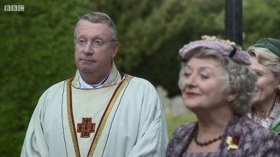 FATHER_BROWN_-_S01E02_mp4_20251003_110729_446.jpg