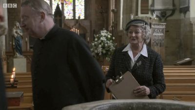 FATHER_BROWN_-_S01E03_mp4_20251003_123404_133.jpg