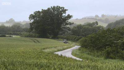 FATHER_BROWN_-_S01E03_mp4_20251003_123418_373.jpg