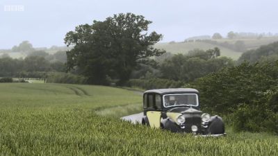 FATHER_BROWN_-_S01E03_mp4_20251003_123453_812.jpg