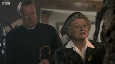 FATHER_BROWN_-_S01E03_mp4_20251003_123602_534.jpg