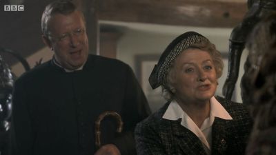 FATHER_BROWN_-_S01E03_mp4_20251003_123602_776.jpg