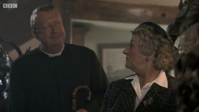 FATHER_BROWN_-_S01E03_mp4_20251003_123611_974.jpg
