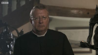 FATHER_BROWN_-_S01E03_mp4_20251003_123635_494.jpg