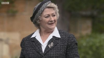 FATHER_BROWN_-_S01E03_mp4_20251003_124425_409.jpg