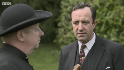 FATHER_BROWN_-_S01E03_mp4_20251003_124438_887.jpg
