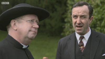 FATHER_BROWN_-_S01E03_mp4_20251003_124443_970.jpg