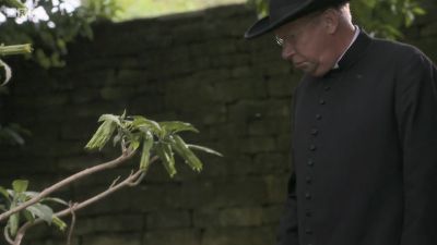 FATHER_BROWN_-_S01E03_mp4_20251003_124559_488.jpg