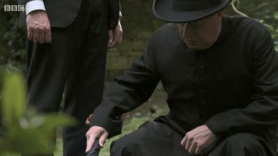 FATHER_BROWN_-_S01E03_mp4_20251003_124616_368.jpg