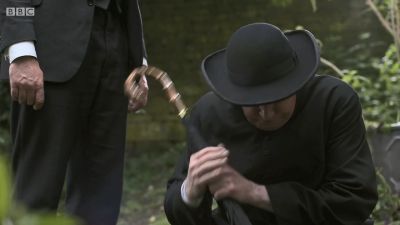 FATHER_BROWN_-_S01E03_mp4_20251003_124629_488.jpg