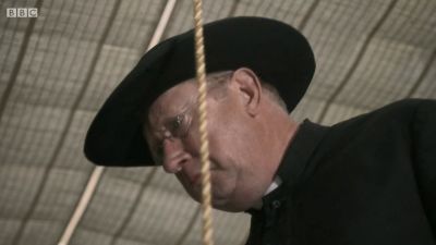 FATHER_BROWN_-_S01E03_mp4_20251003_124803_687.jpg