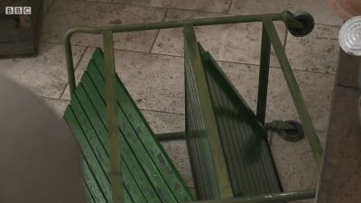 FATHER_BROWN_-_S01E03_mp4_20251003_124804_446.jpg