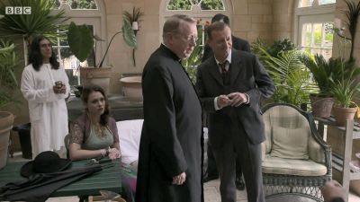 FATHER_BROWN_-_S01E03_mp4_20251003_124915_569.jpg