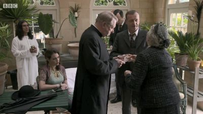 FATHER_BROWN_-_S01E03_mp4_20251003_124917_569.jpg