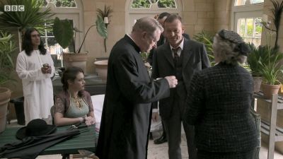 FATHER_BROWN_-_S01E03_mp4_20251003_124918_326.jpg