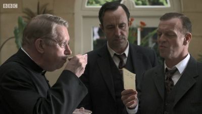 FATHER_BROWN_-_S01E03_mp4_20251003_124924_412.jpg