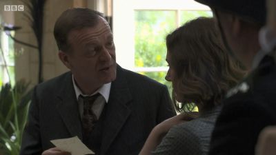 FATHER_BROWN_-_S01E03_mp4_20251003_124931_206.jpg