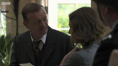 FATHER_BROWN_-_S01E03_mp4_20251003_124932_888.jpg