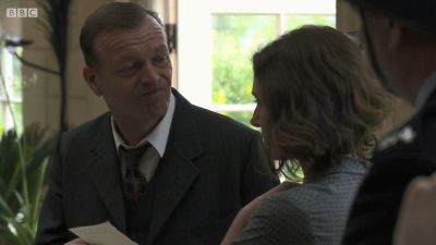 FATHER_BROWN_-_S01E03_mp4_20251003_124933_128.jpg