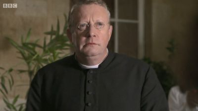FATHER_BROWN_-_S01E03_mp4_20251003_124935_567.jpg