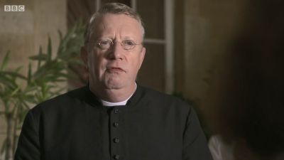 FATHER_BROWN_-_S01E03_mp4_20251003_124937_487.jpg
