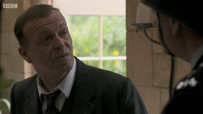 FATHER_BROWN_-_S01E03_mp4_20251003_124946_528.jpg