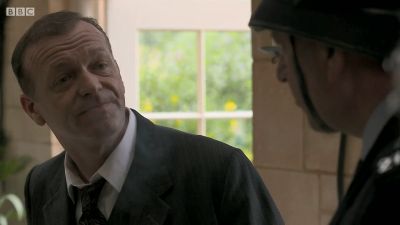 FATHER_BROWN_-_S01E03_mp4_20251003_124947_494.jpg