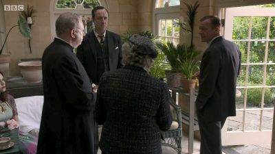 FATHER_BROWN_-_S01E03_mp4_20251003_124950_688.jpg