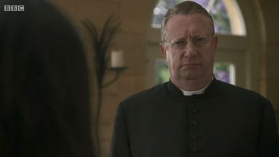 FATHER_BROWN_-_S01E03_mp4_20251003_125301_487.jpg