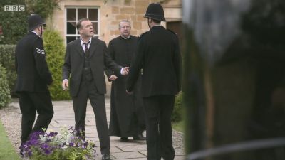 FATHER_BROWN_-_S01E03_mp4_20251003_125423_961.jpg