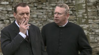 FATHER_BROWN_-_S01E03_mp4_20251003_125425_355.jpg