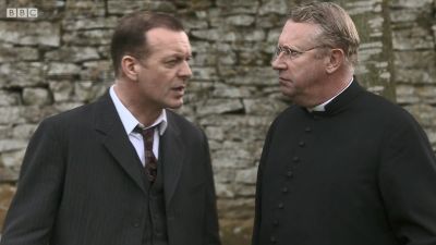 FATHER_BROWN_-_S01E03_mp4_20251003_125426_287.jpg