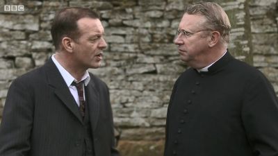FATHER_BROWN_-_S01E03_mp4_20251003_125426_611.jpg