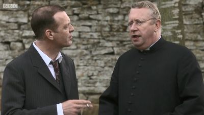 FATHER_BROWN_-_S01E03_mp4_20251003_125431_529.jpg